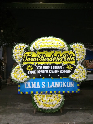 Papan Bunga Duka di Tuahnegeri